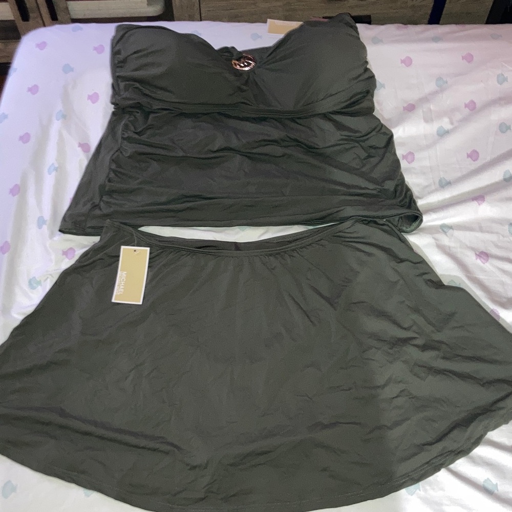 MICHAEL Michael Kors Olive Skirt Set